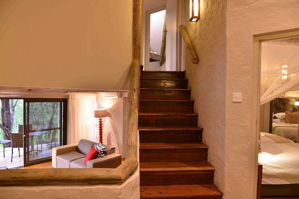 Victoria Falls Safari Suites מראה חיצוני תמונה