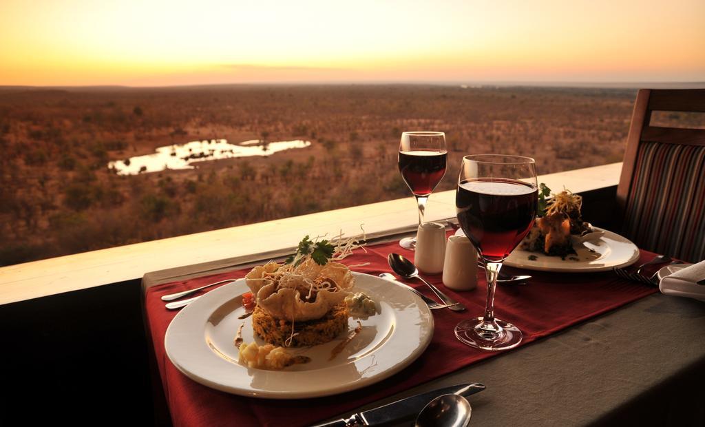 Victoria Falls Safari Suites מראה חיצוני תמונה