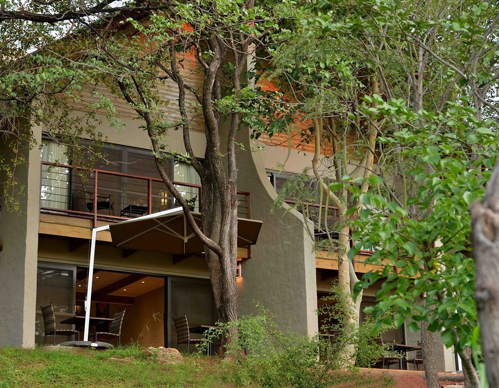 Victoria Falls Safari Suites מראה חיצוני תמונה